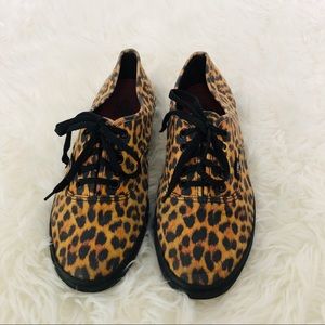 Vans Animal Print Sneakers Women’s 9 Men’s 7.5